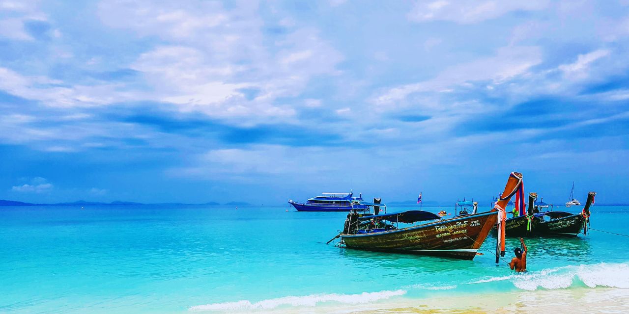 coral-island-beach-boats.jpg