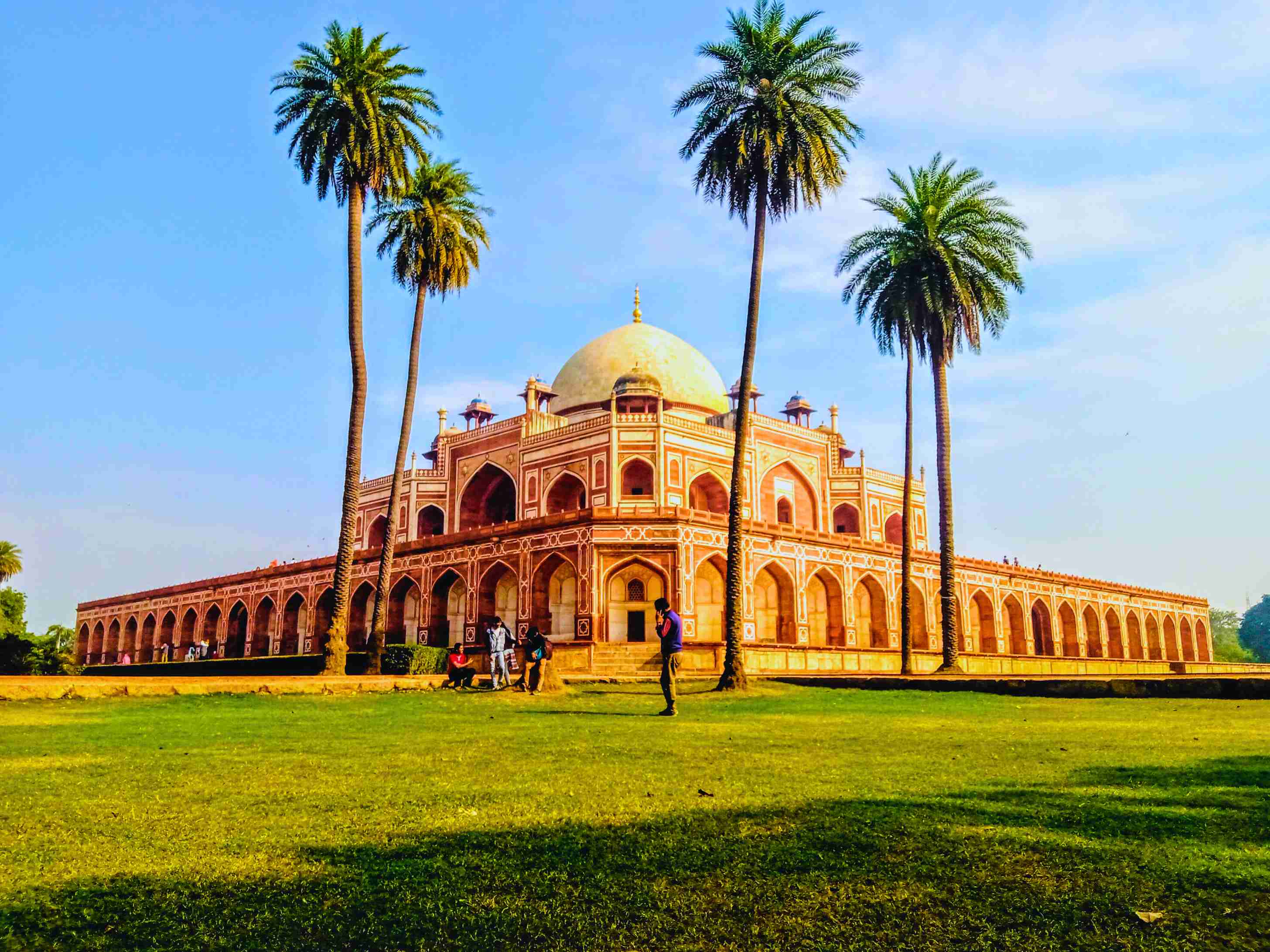 humayun's tomb garden view